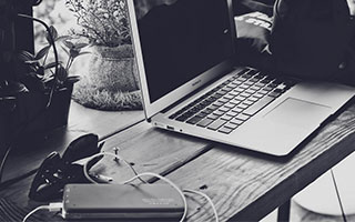 jiuyou游戏：穿越日常的沉浸式冒险之旅（软文版）