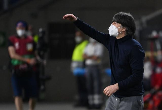 开云下载-勒夫：穆勒回归5月才能定 京多安：5月必须恢复状态