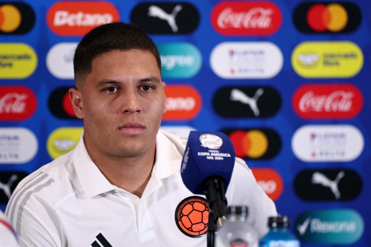 kaiyun-金特罗：我见过梅西踢球，但17岁时的登贝莱表现依然让我难以置信